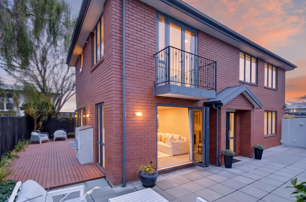 Photos of 64B Holly Road