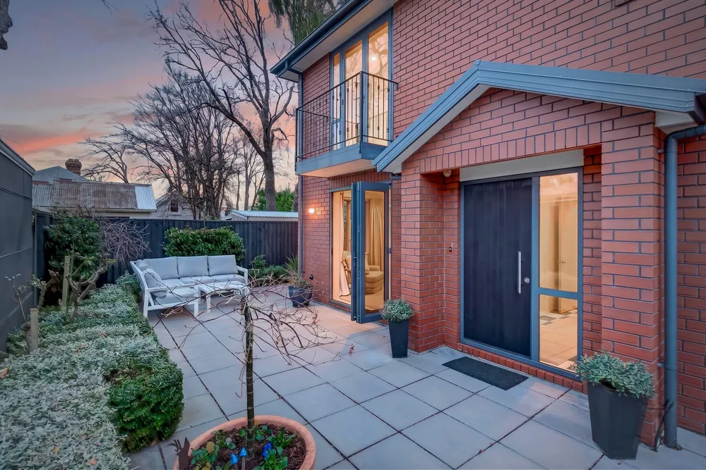Photos of 64B Holly Road