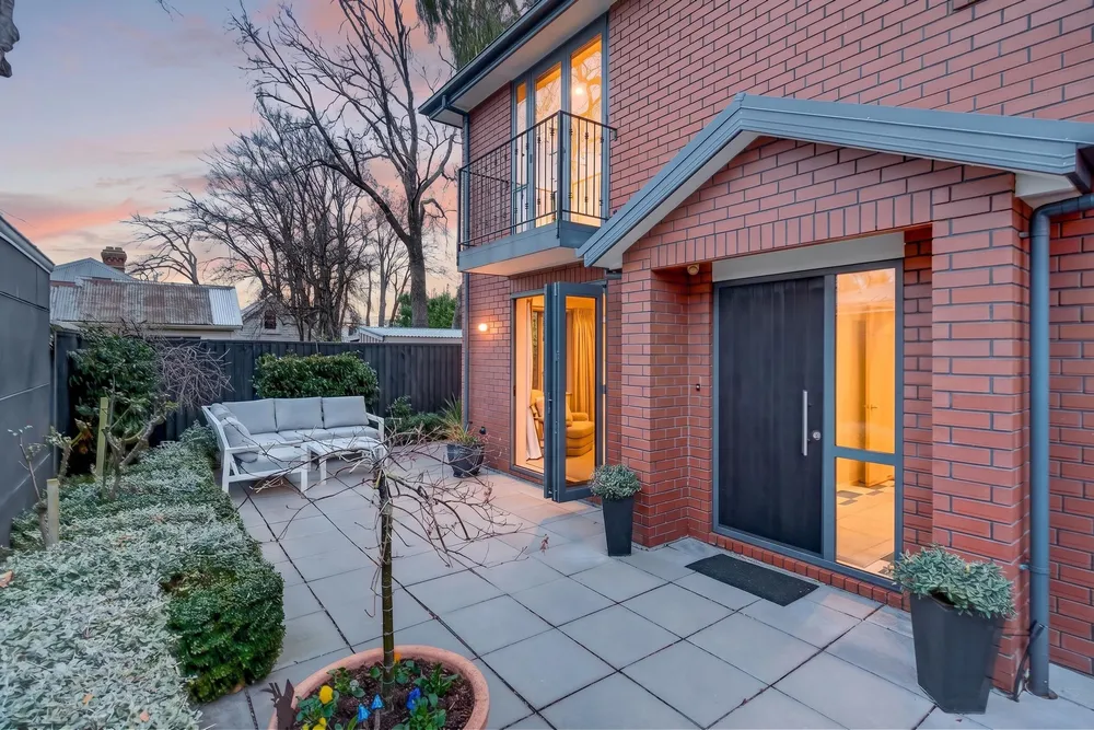 Photos of 64B Holly Road