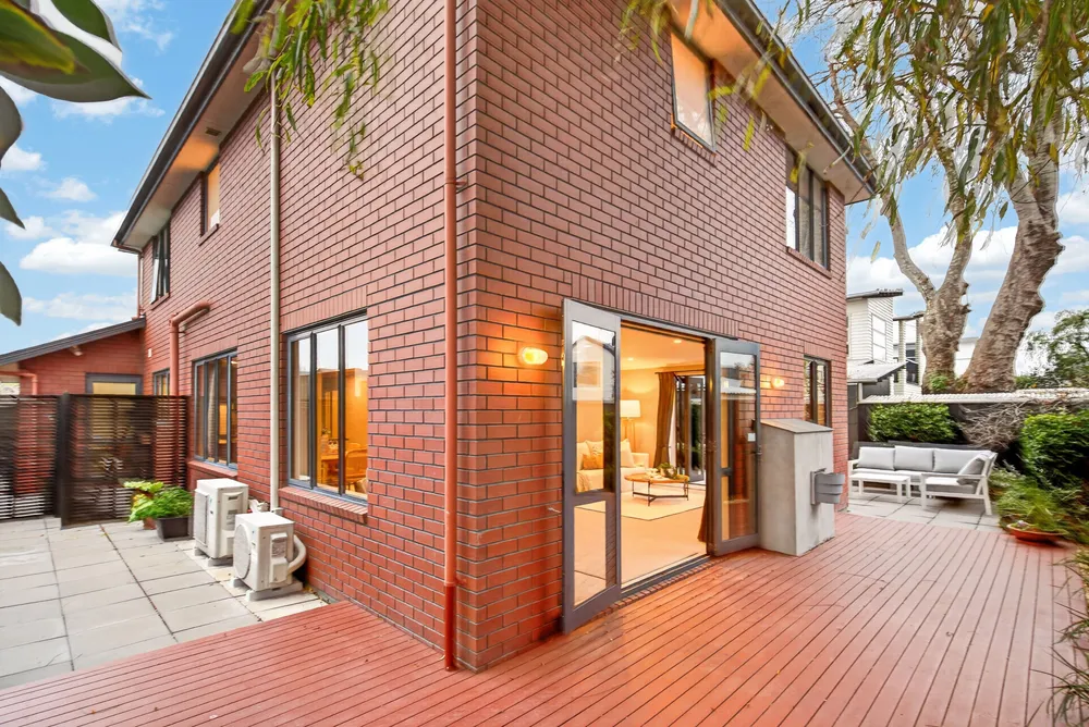 Photos of 64B Holly Road