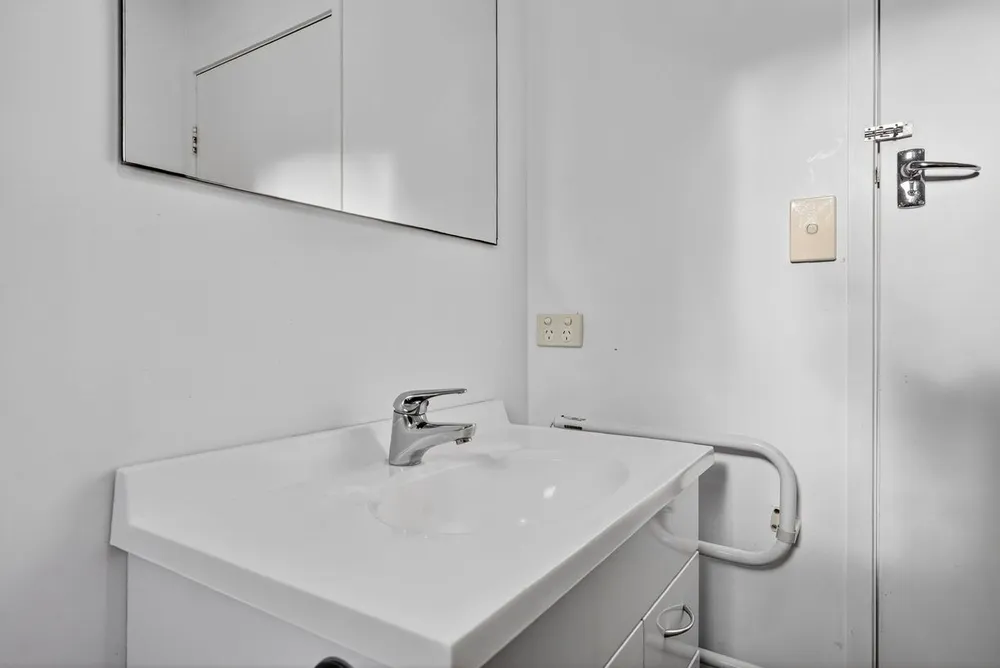 Photos of 1/2 Tye Road