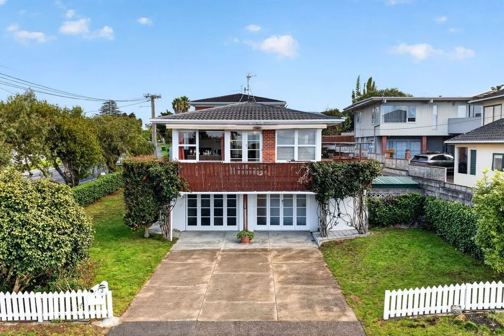 Photos of 1/2 Tye Road