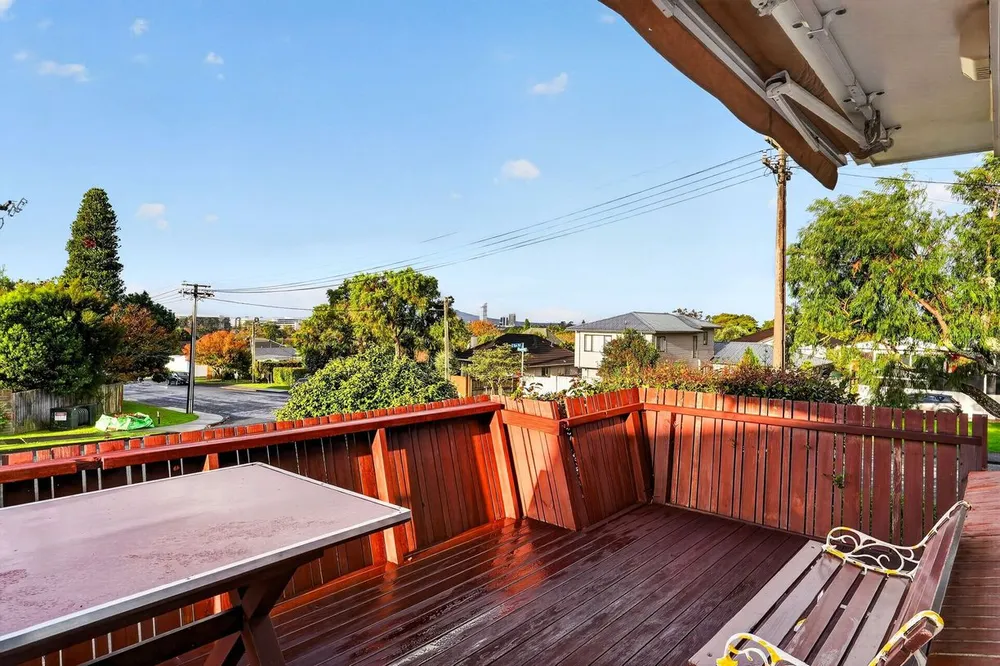 Photos of 1/2 Tye Road