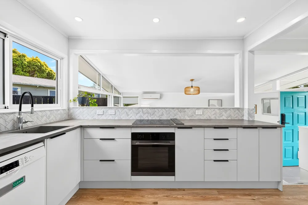 Photos of 77 Vodanovich Road