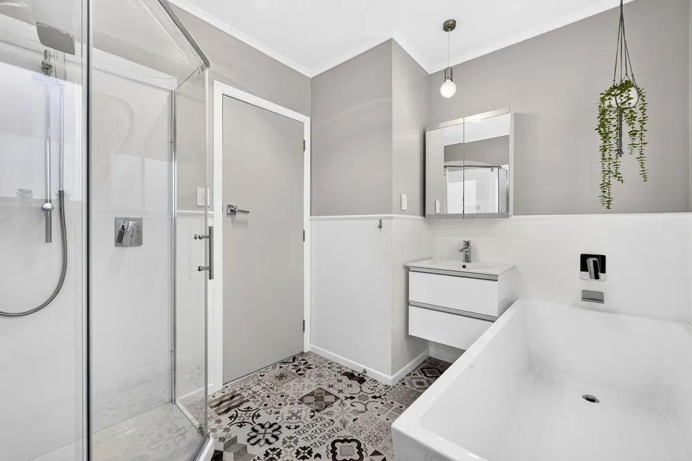 Photos of 77 Vodanovich Road