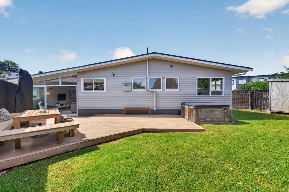 Photos of 77 Vodanovich Road