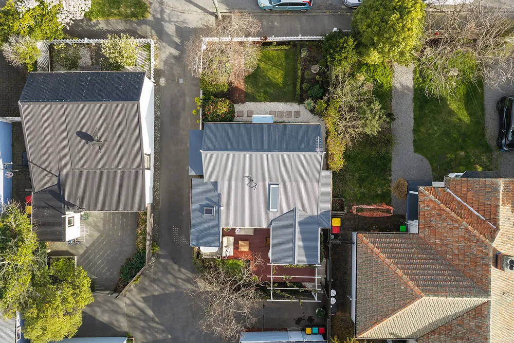 Photos of 147a Holly Road