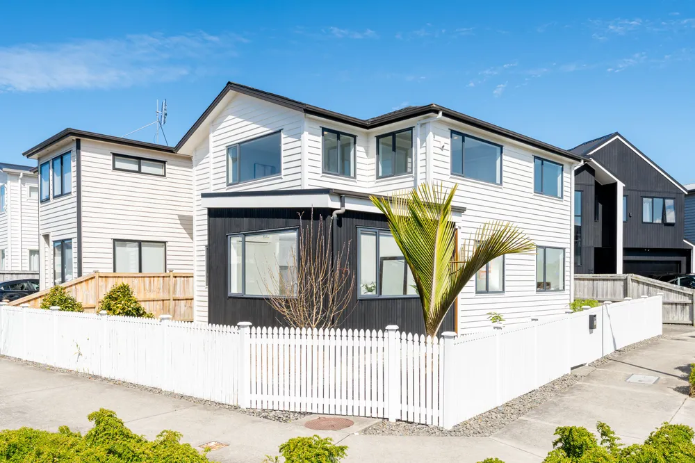 Photos of 58 Craigs Way
