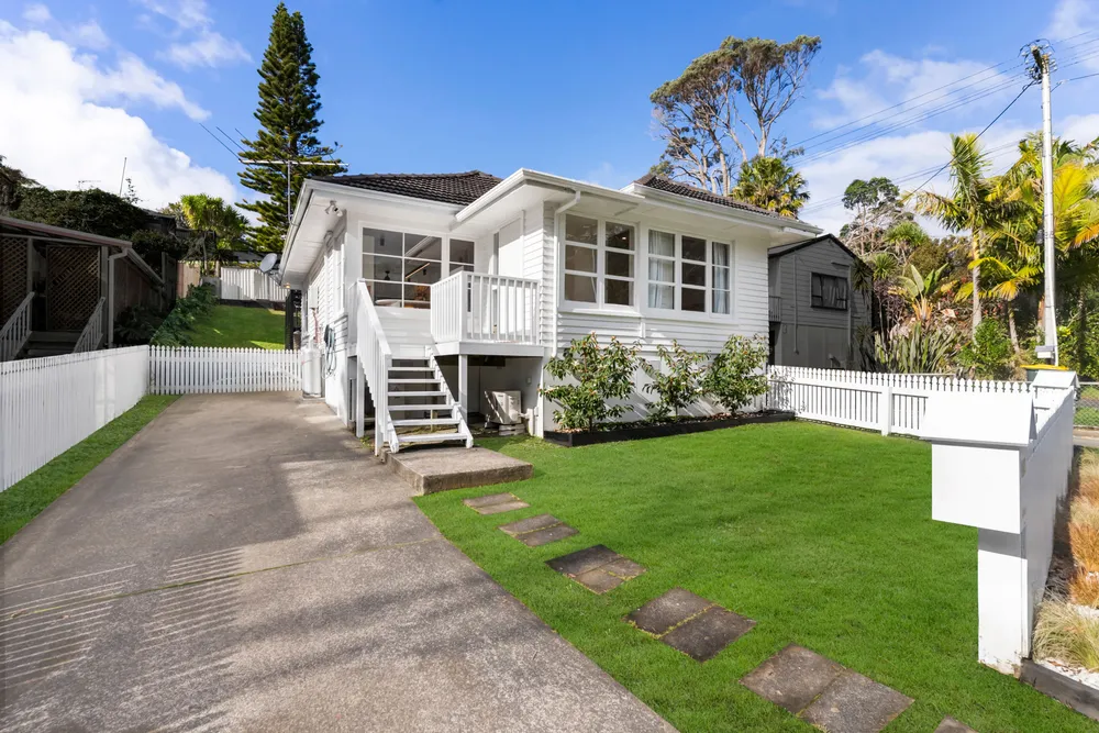 Photos of 1/27 Gazelle Avenue