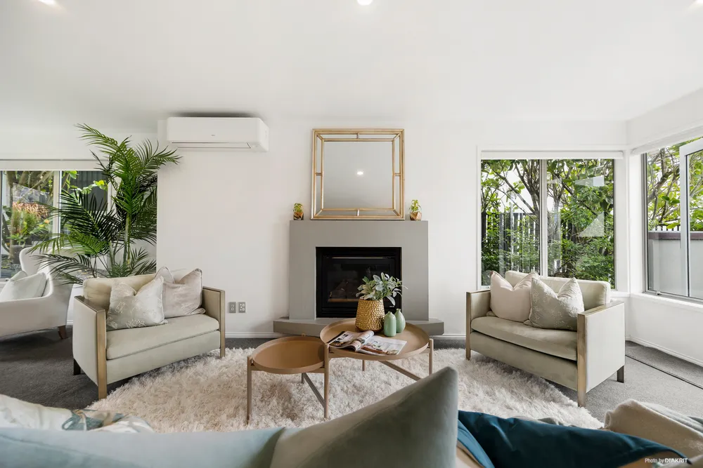 Photos of 25 Holgate Road