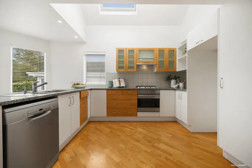 Photos of 25 Holgate Road