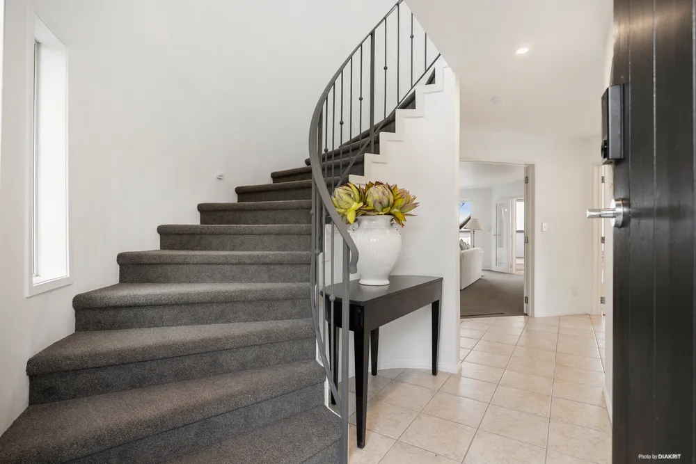 Photos of 25 Holgate Road