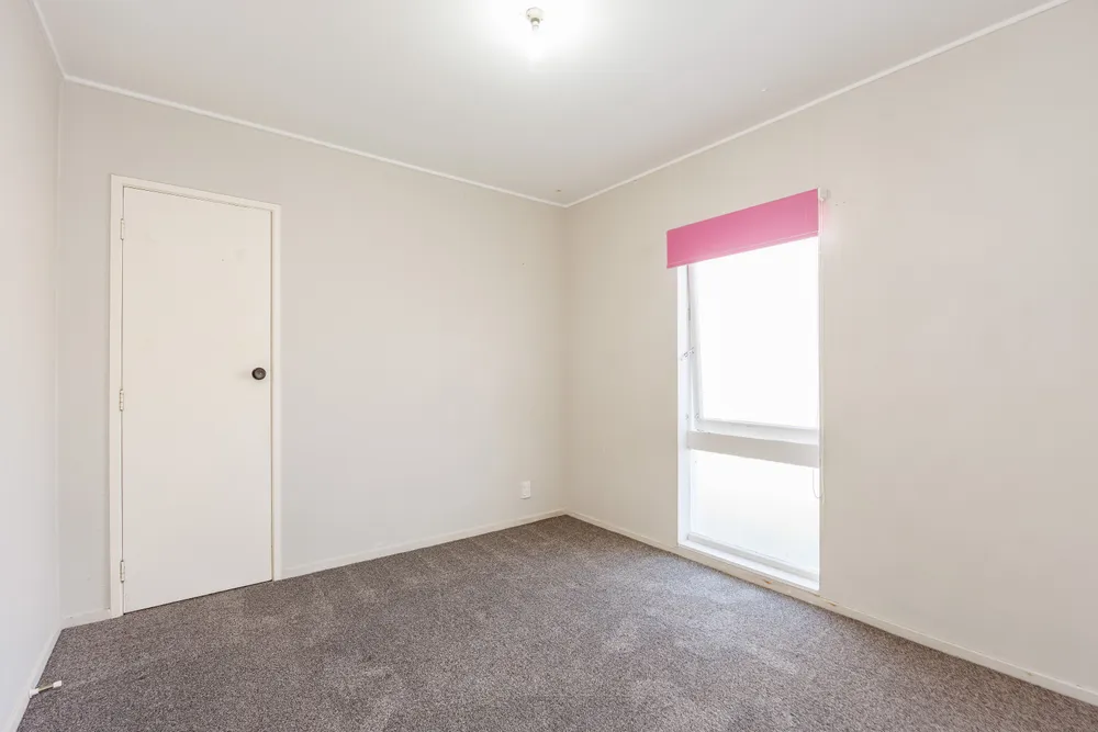 Photos of 25 Meadway