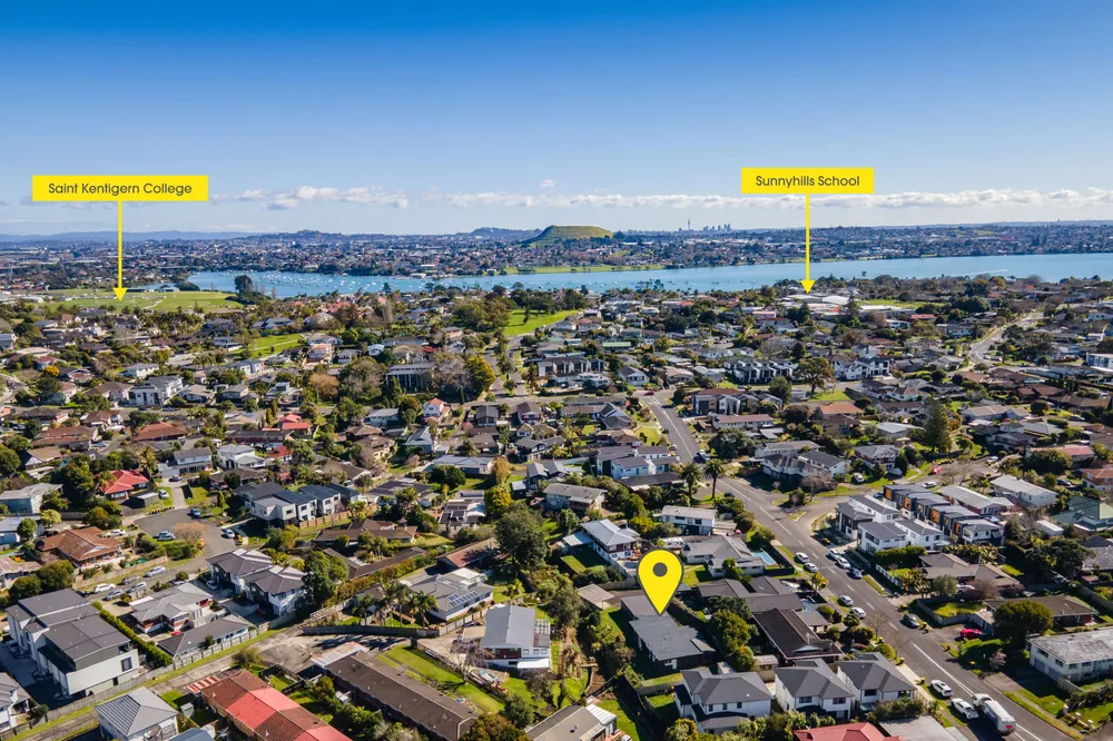 Photos of 25 Meadway