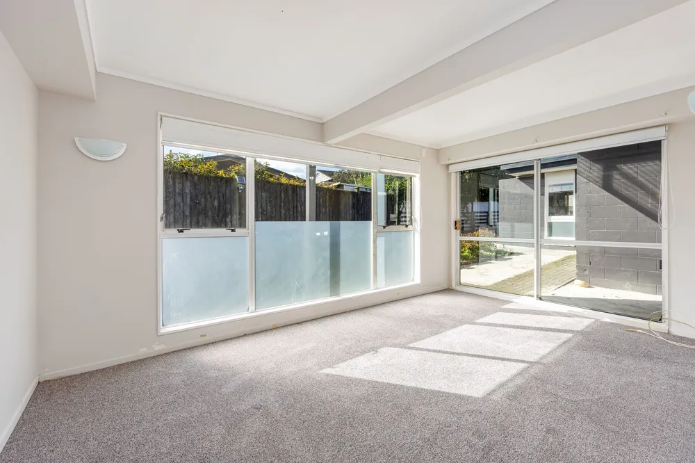Photos of 25 Meadway
