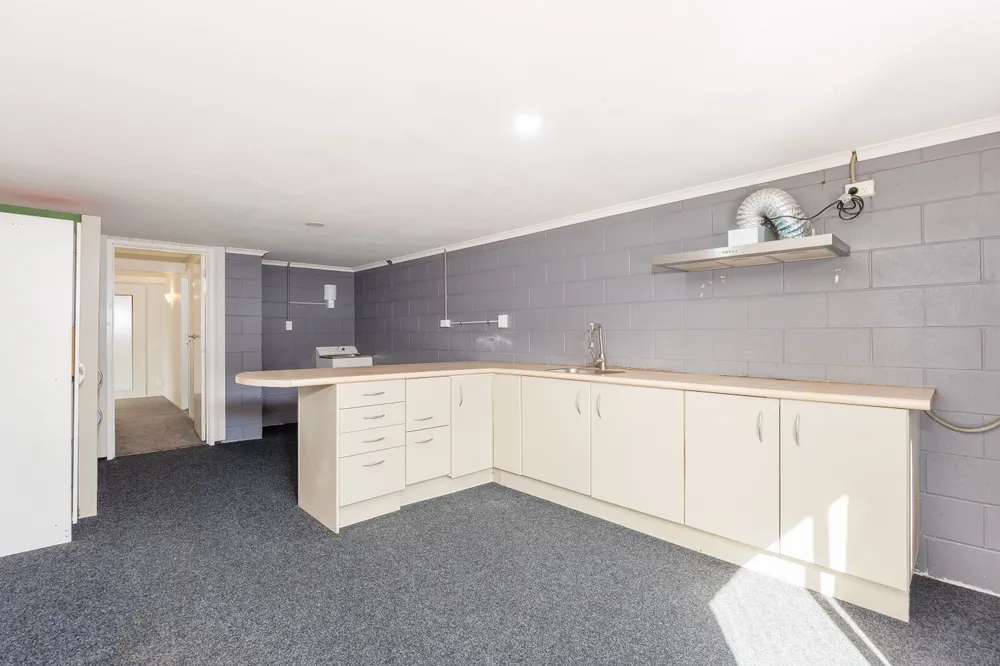Photos of 25 Meadway