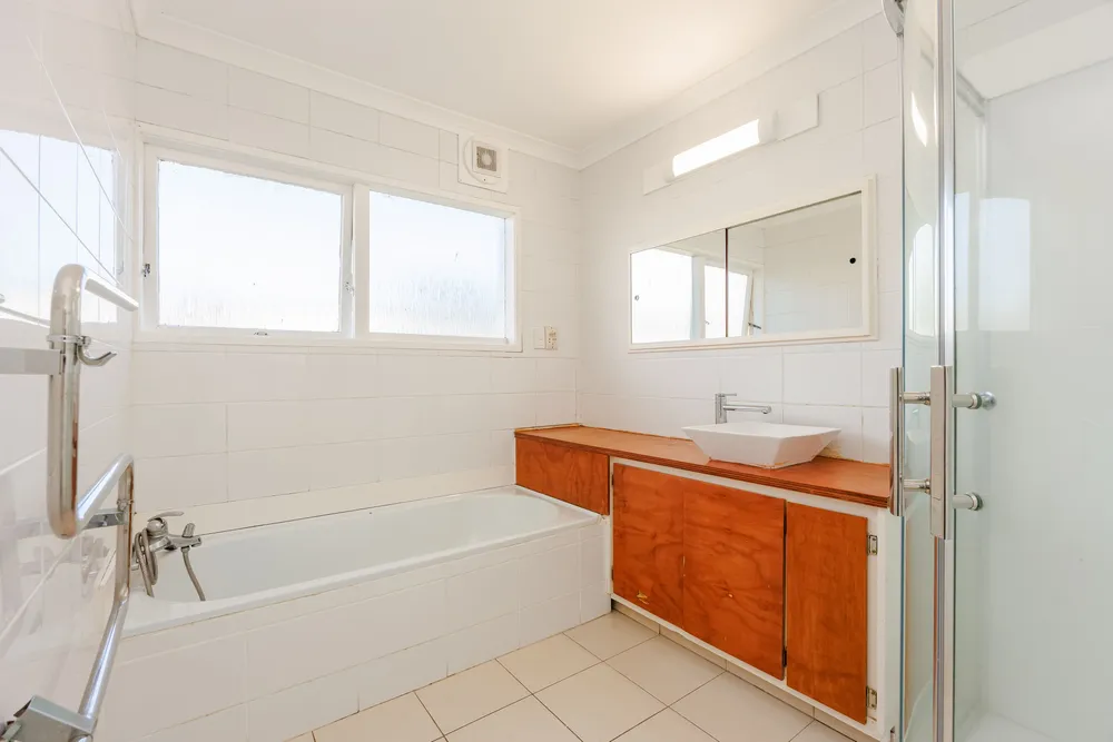 Photos of 25 Meadway