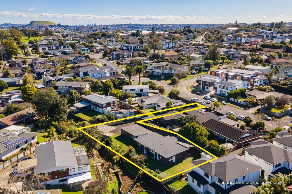 Photos of 25 Meadway