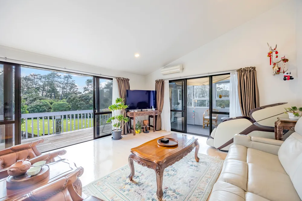 Photos of 1/57 Unsworth Drive