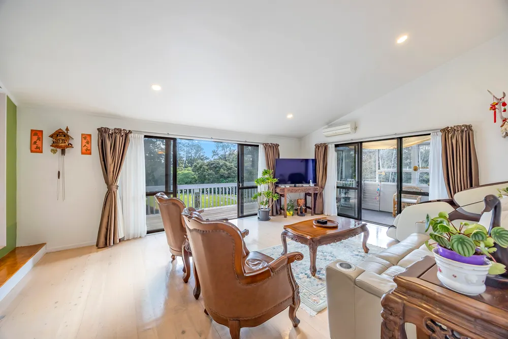 Photos of 1/57 Unsworth Drive