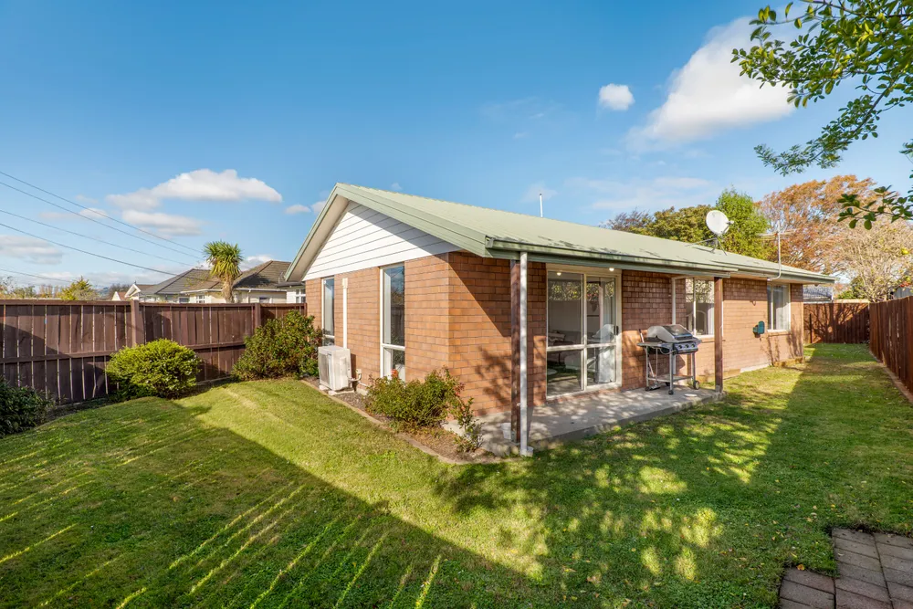 Photos of 1A Quinns Road
