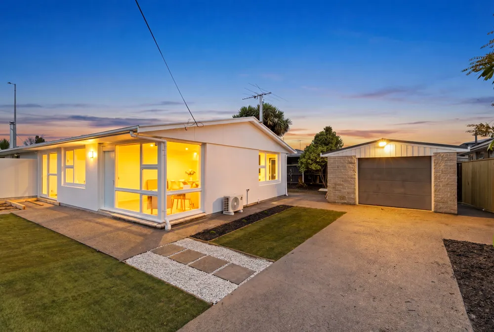Photos of 1A Quinns Road