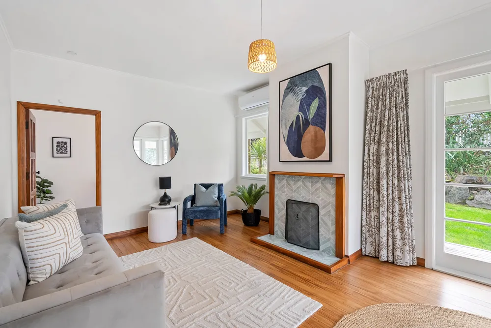 Photos of 11 Newell Street