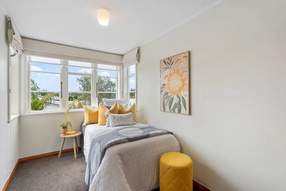 Photos of 11 Newell Street