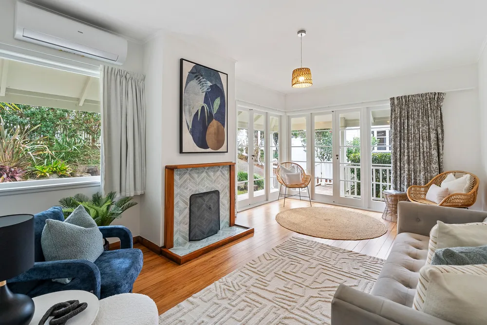 Photos of 11 Newell Street