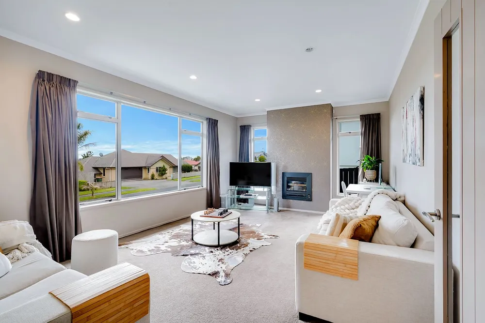 Photos of 5 Bishopsworth Way