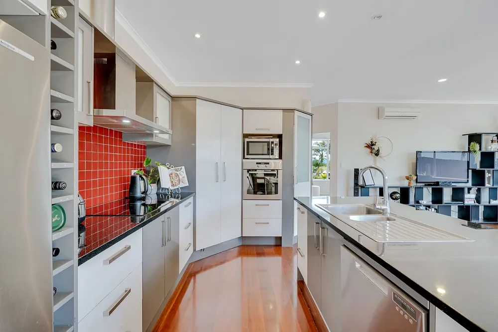 Photos of 5 Bishopsworth Way