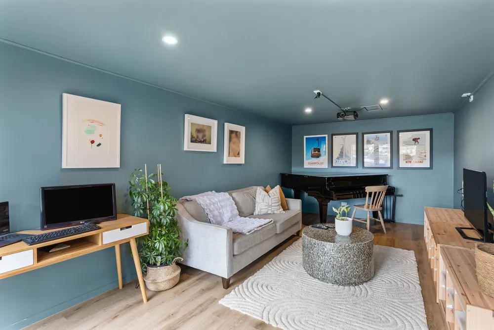 Photos of 65 Allum Street