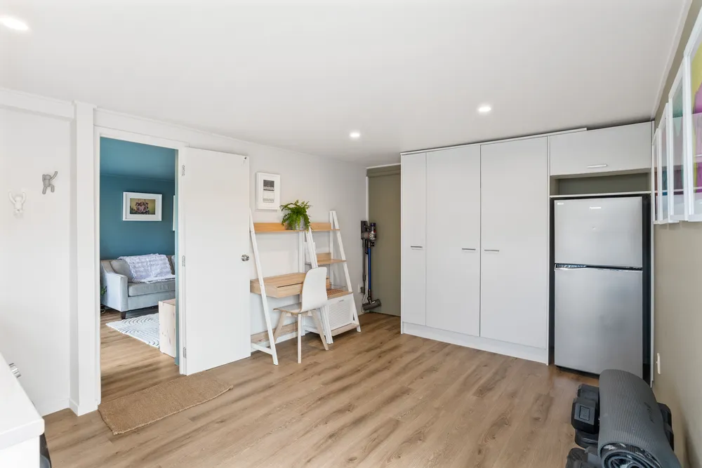 Photos of 65 Allum Street