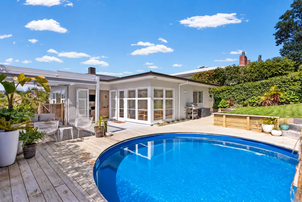 Photos of 65 Allum Street
