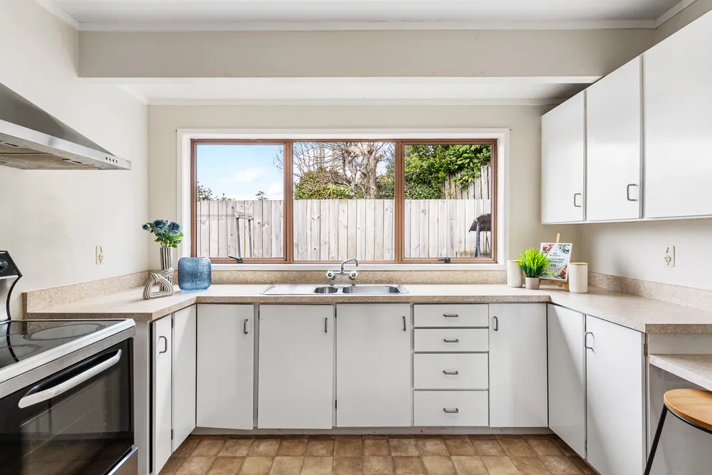 Photos of 1242A New North Road