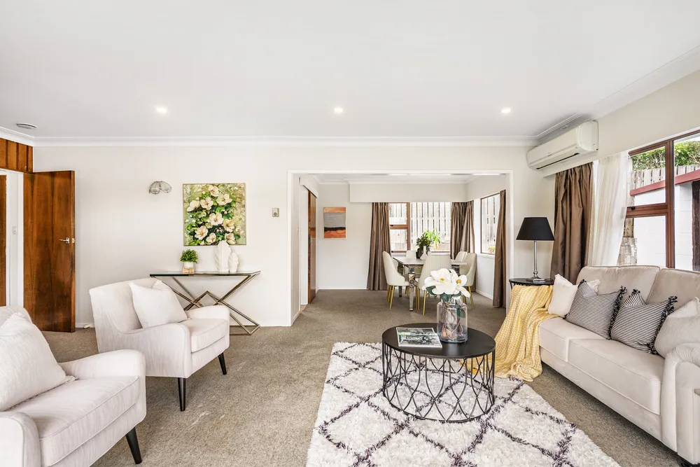 Photos of 1242A New North Road