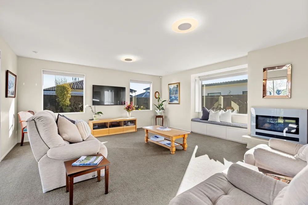 Photos of 6 Tapper Street