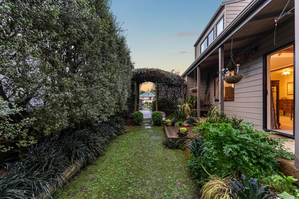 Photos of 21A Rathlin Street