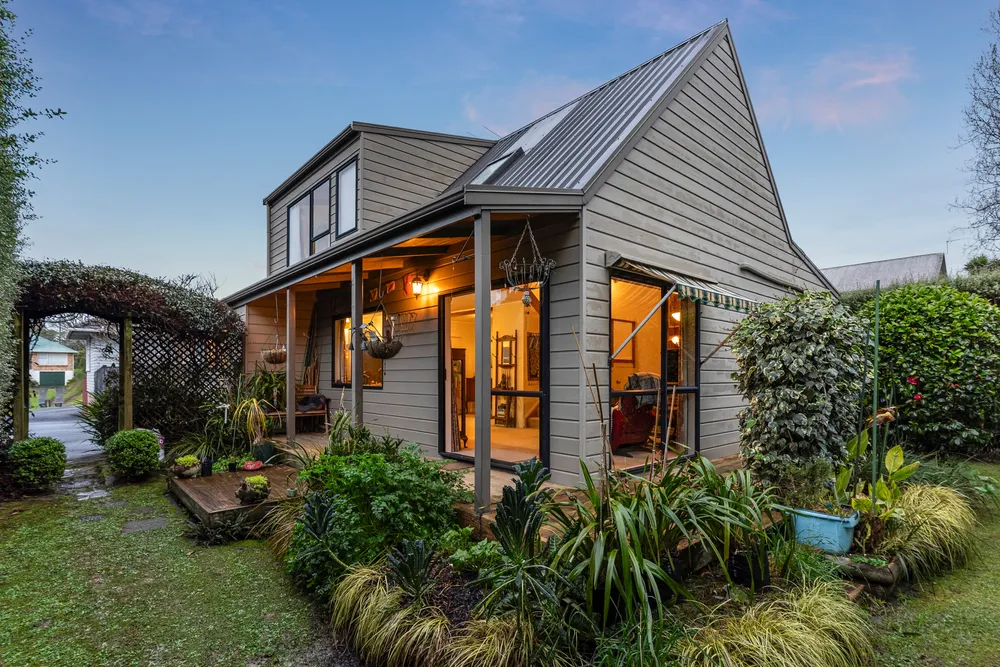 Photos of 21A Rathlin Street