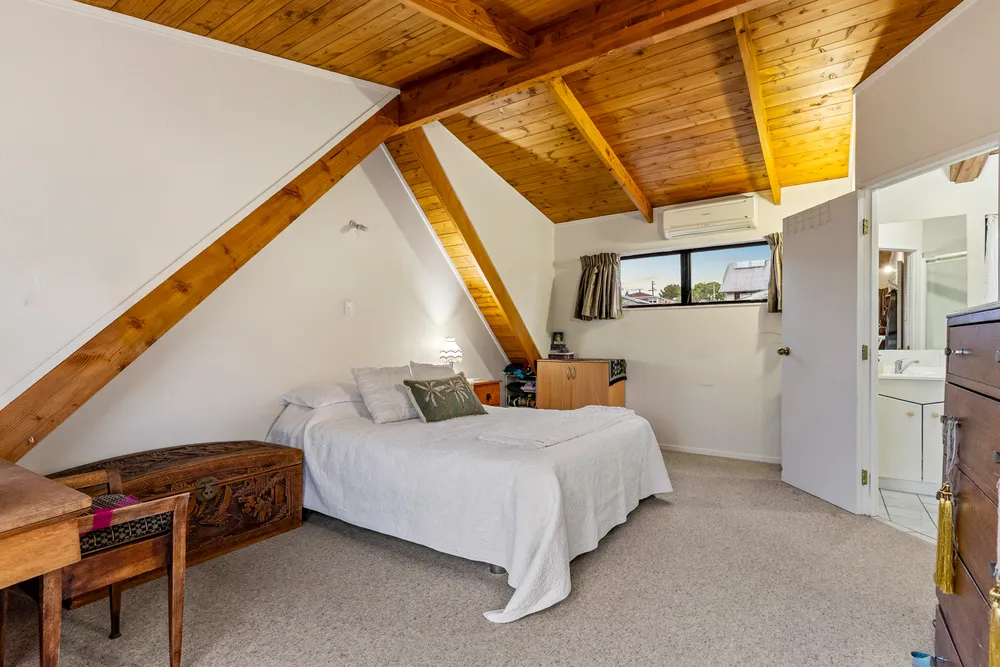 Photos of 21A Rathlin Street