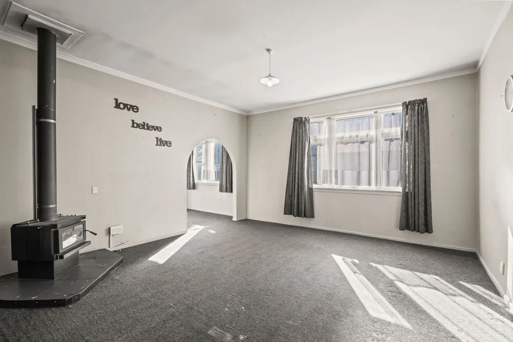Photos of 1/126 Springs Road