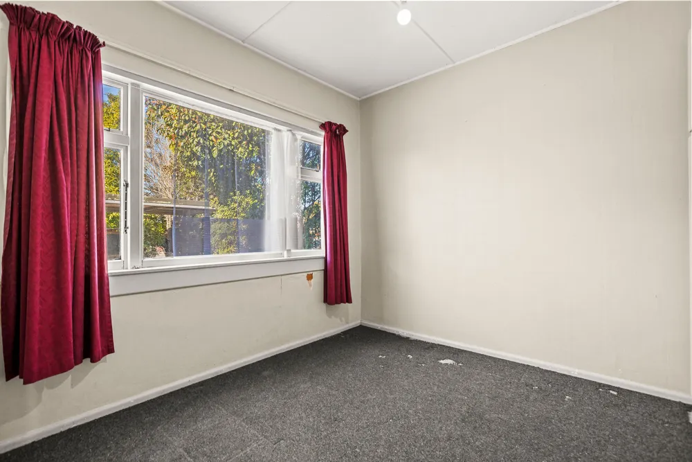 Photos of 1/126 Springs Road