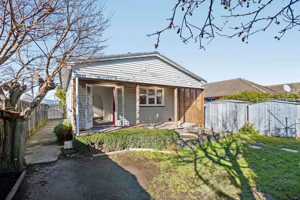 Photos of 1/126 Springs Road