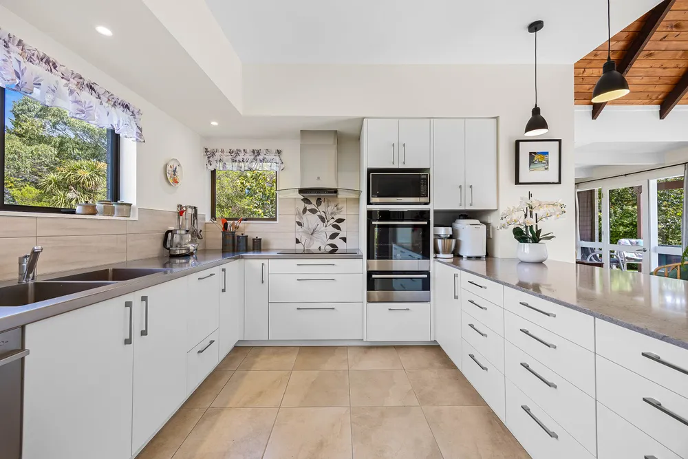 Photos of 12 Mowatts Road
