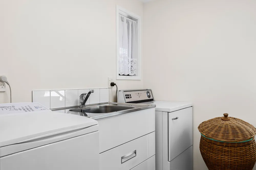 Photos of 12 Mowatts Road