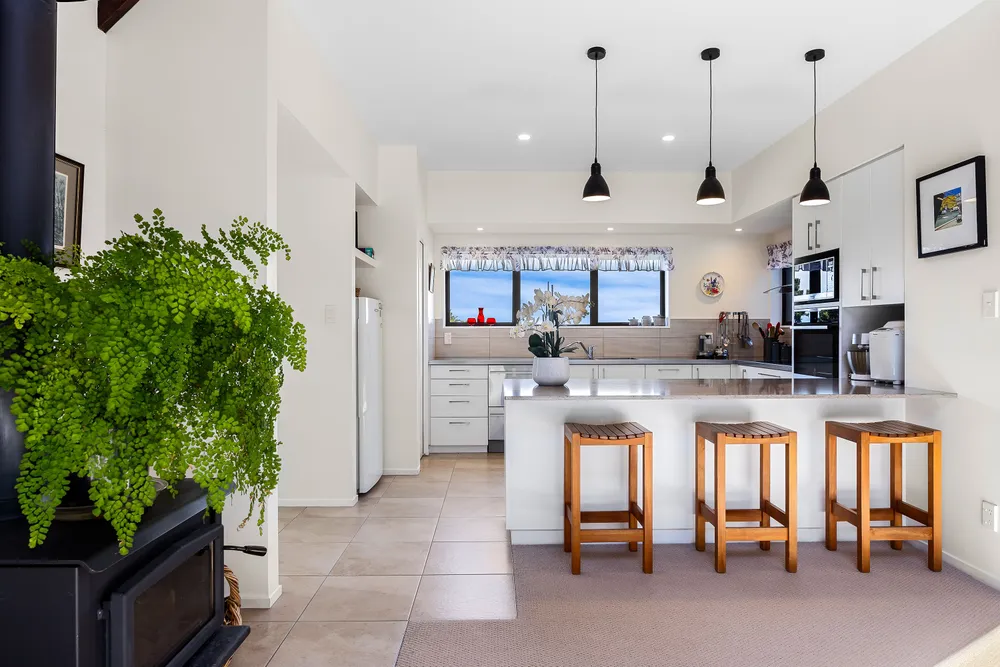 Photos of 12 Mowatts Road