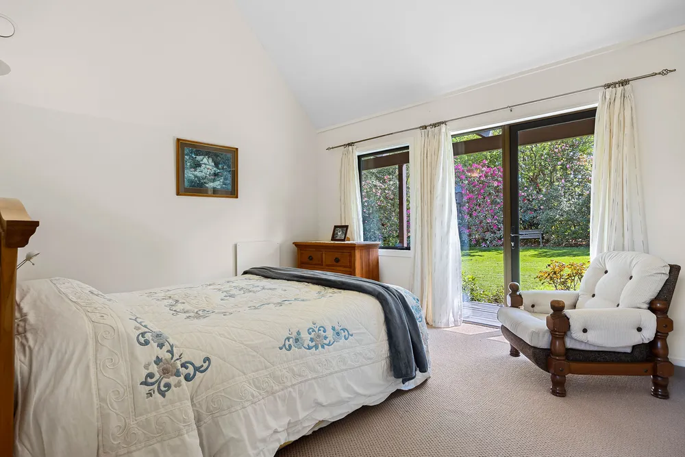 Photos of 12 Mowatts Road
