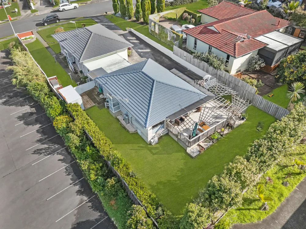 Photos of 2/4 Noumea Place