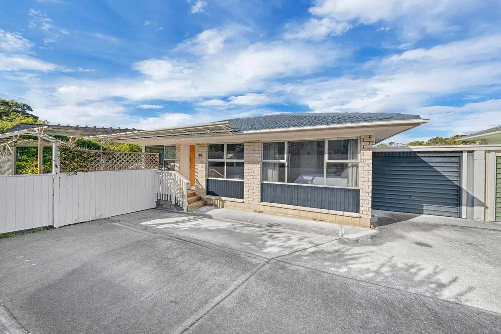 Photos of 2/4 Noumea Place