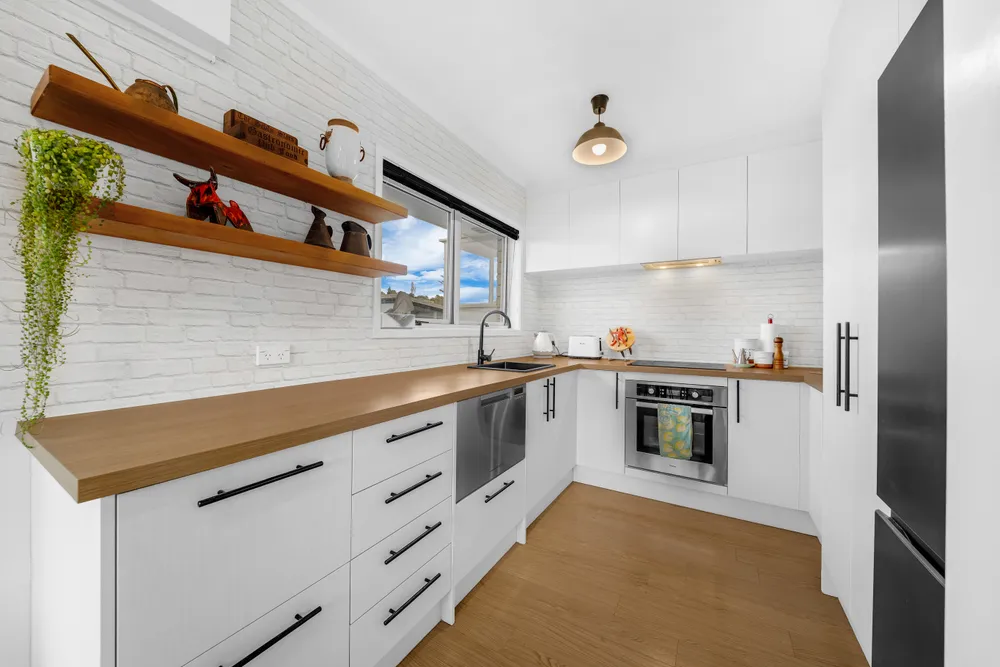 Photos of 2/4 Noumea Place